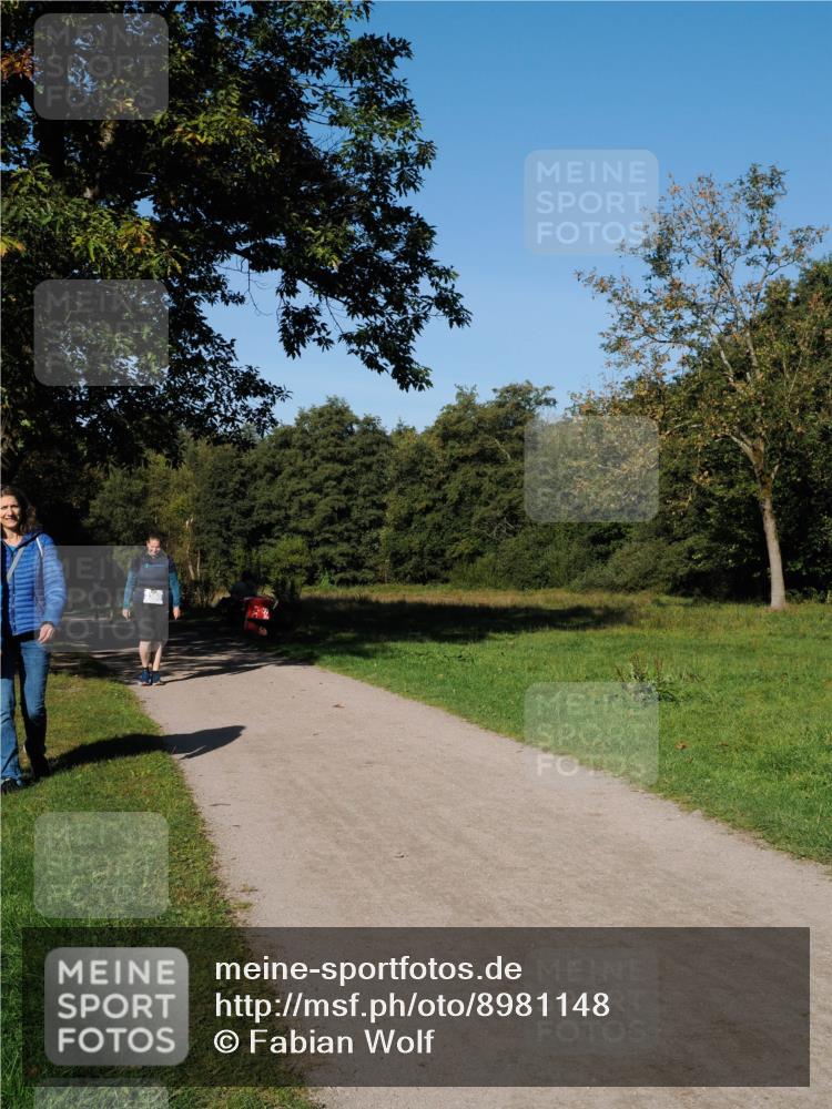 28.09.2025 - 33. Volkslauf durch das schöne Alstertal Fabian Wolf http://msf.ph/oto/8981148 28.09.2025 10:38:26 Laufen  meine-sportfotos.de