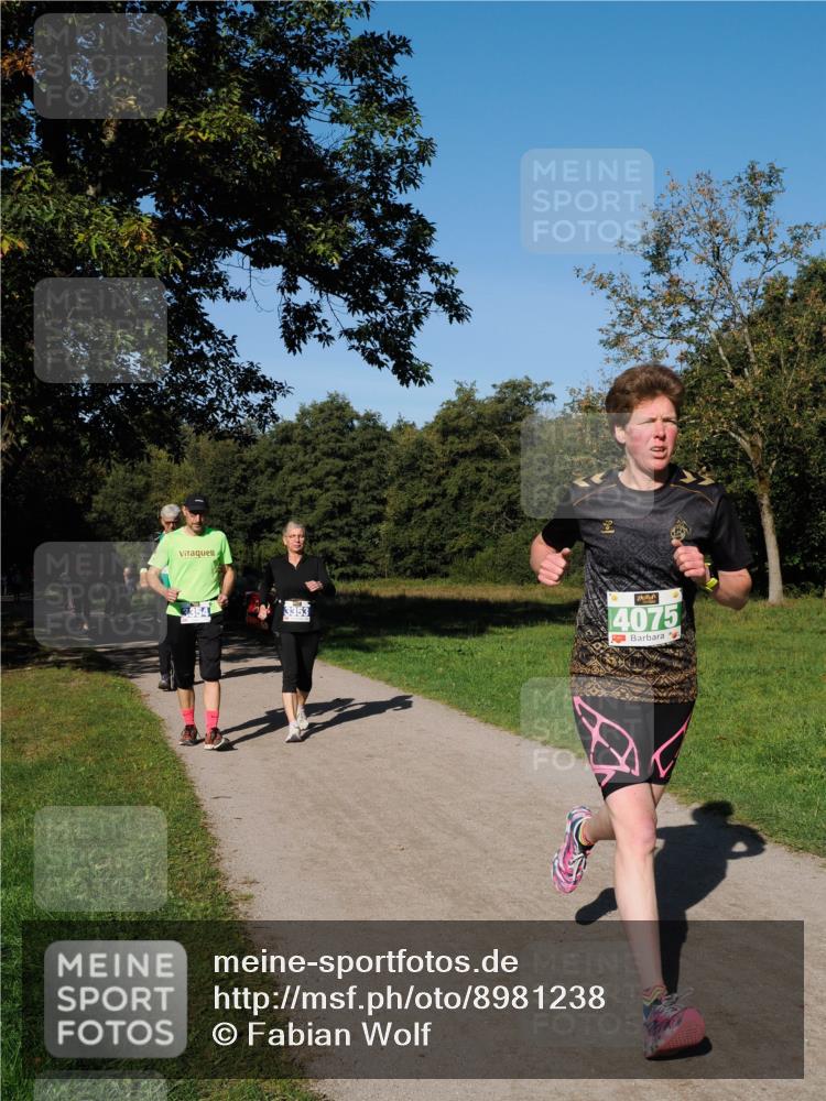 28.09.2025 - 33. Volkslauf durch das schöne Alstertal Fabian Wolf http://msf.ph/oto/8981238 28.09.2025 10:38:48 Laufen 4075 meine-sportfotos.de