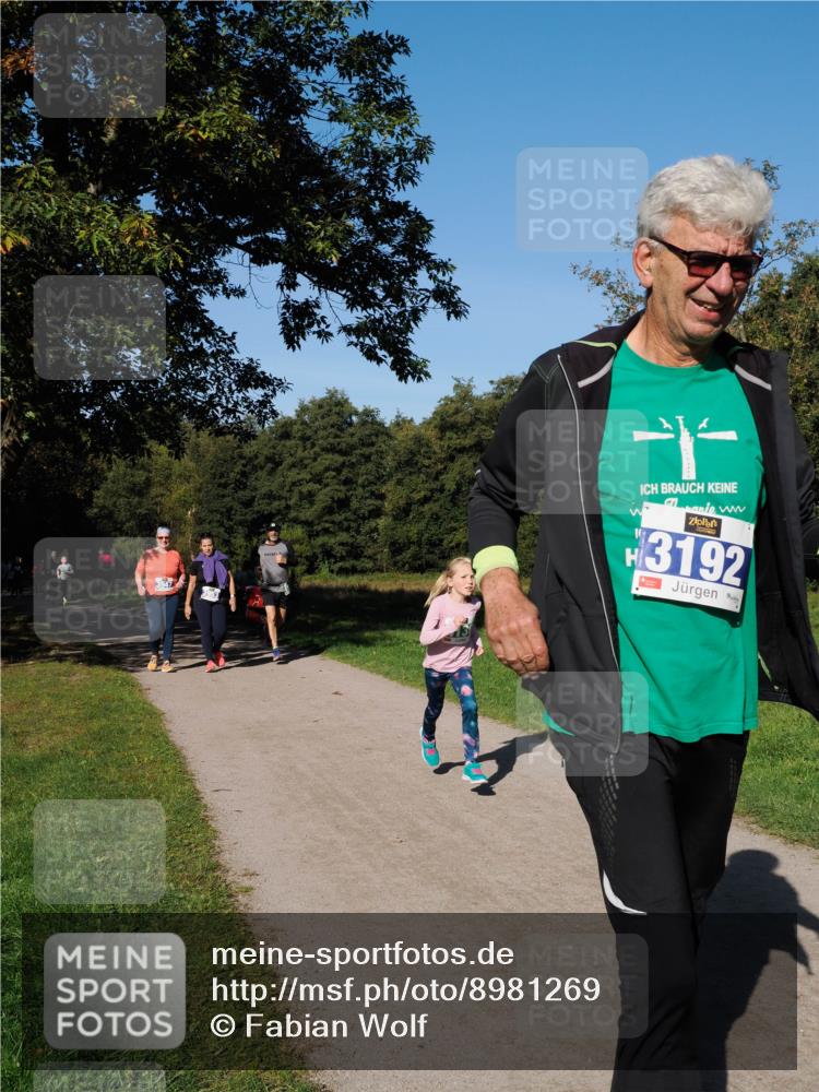 28.09.2025 - 33. Volkslauf durch das schöne Alstertal Fabian Wolf http://msf.ph/oto/8981269 28.09.2025 10:38:54 Laufen 3192 meine-sportfotos.de