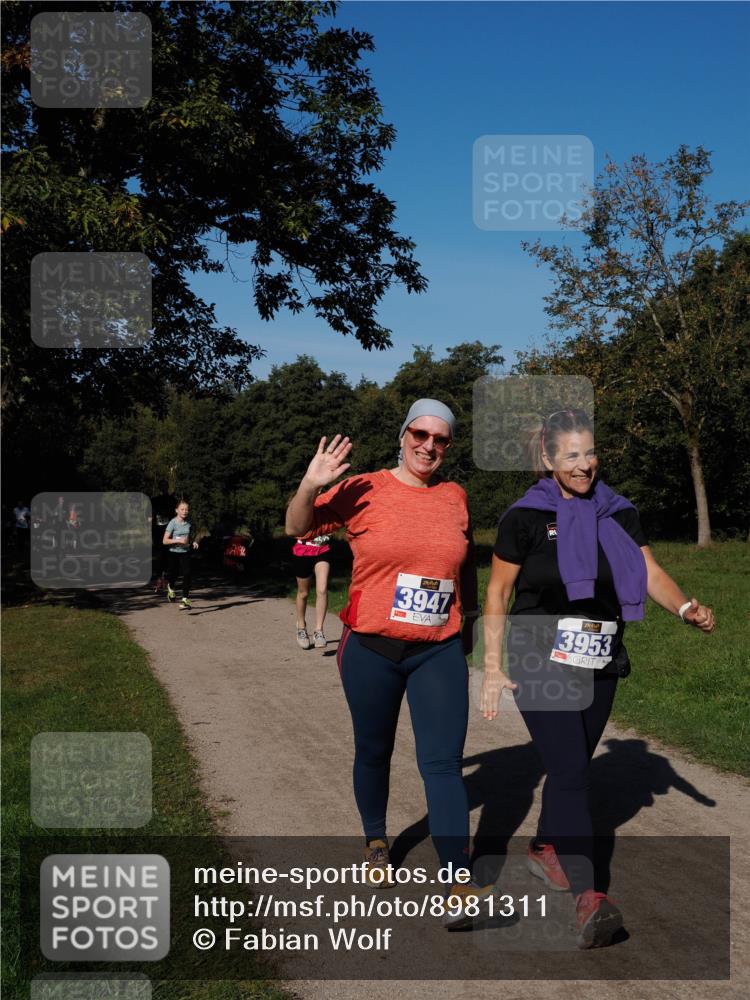 28.09.2025 - 33. Volkslauf durch das schöne Alstertal Fabian Wolf http://msf.ph/oto/8981311 28.09.2025 10:39:01 Laufen 3947, 3953 meine-sportfotos.de