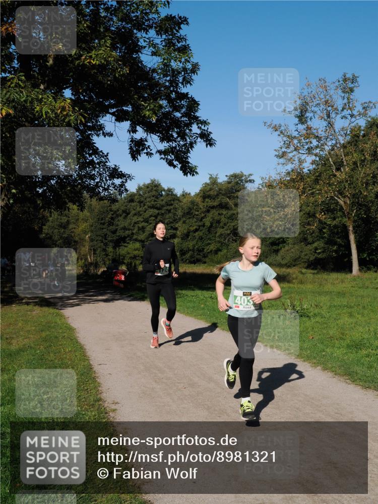 28.09.2025 - 33. Volkslauf durch das schöne Alstertal Fabian Wolf http://msf.ph/oto/8981321 28.09.2025 10:39:04 Laufen 403 meine-sportfotos.de
