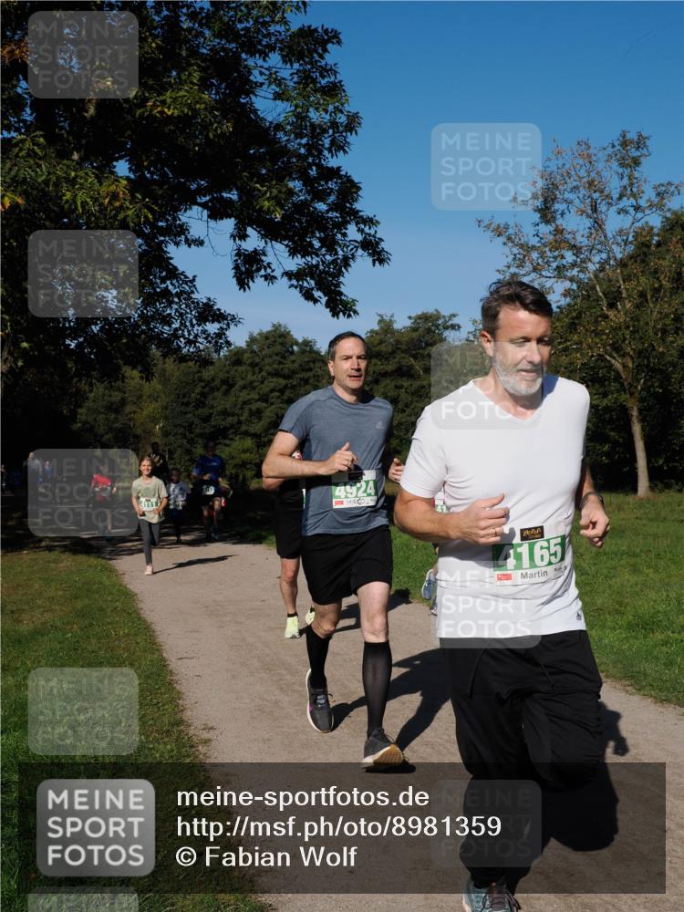 28.09.2025 - 33. Volkslauf durch das schöne Alstertal Fabian Wolf http://msf.ph/oto/8981359 28.09.2025 10:39:12 Laufen 4924, 165 meine-sportfotos.de