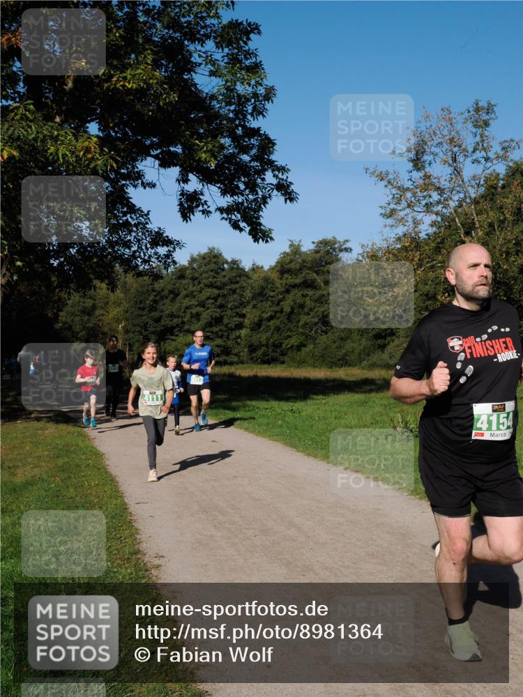 28.09.2025 - 33. Volkslauf durch das schöne Alstertal Fabian Wolf http://msf.ph/oto/8981364 28.09.2025 10:39:14 Laufen 4113, 2016, 4154 meine-sportfotos.de