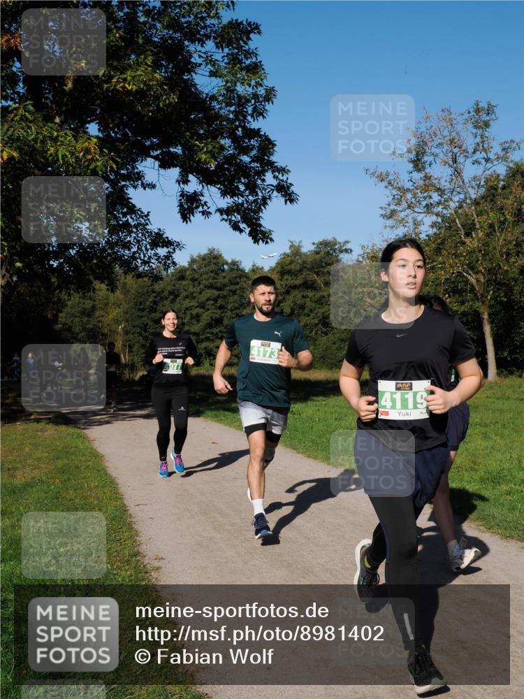 28.09.2025 - 33. Volkslauf durch das schöne Alstertal Fabian Wolf http://msf.ph/oto/8981402 28.09.2025 10:39:18 Laufen 4173, 4119 meine-sportfotos.de