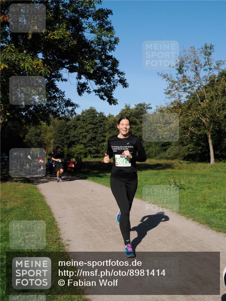 28.09.2025 - 33. Volkslauf durch das schöne Alstertal Fabian Wolf http://msf.ph/oto/8981414 28.09.2025 10:39:19 Laufen 4077, 4, 13 meine-sportfotos.de