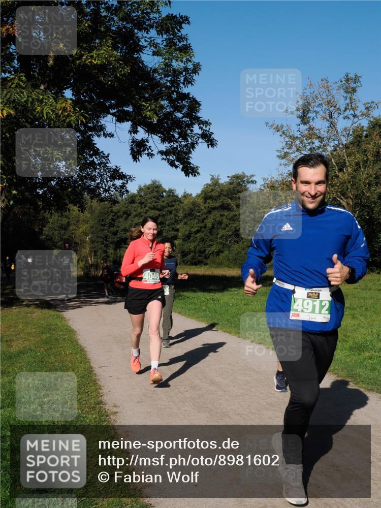 28.09.2025 - 33. Volkslauf durch das schöne Alstertal Fabian Wolf http://msf.ph/oto/8981602 28.09.2025 10:39:56 Laufen 4046, 4912 meine-sportfotos.de
