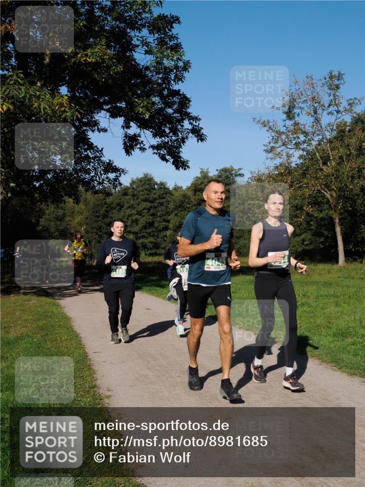 28.09.2025 - 33. Volkslauf durch das schöne Alstertal Fabian Wolf http://msf.ph/oto/8981685 28.09.2025 10:40:09 Laufen 4186, 4045 meine-sportfotos.de