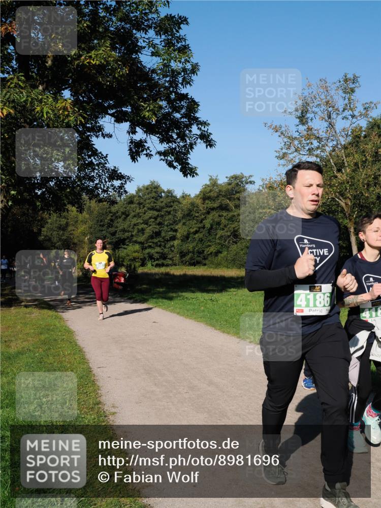 28.09.2025 - 33. Volkslauf durch das schöne Alstertal Fabian Wolf http://msf.ph/oto/8981696 28.09.2025 10:40:10 Laufen 4186, 1, 418 meine-sportfotos.de