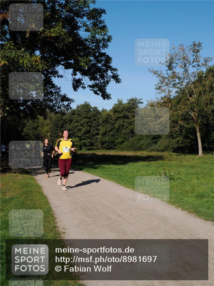 28.09.2025 - 33. Volkslauf durch das schöne Alstertal Fabian Wolf http://msf.ph/oto/8981697 28.09.2025 10:40:11 Laufen  meine-sportfotos.de