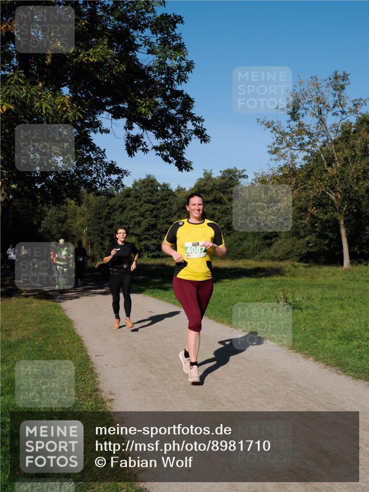 28.09.2025 - 33. Volkslauf durch das schöne Alstertal Fabian Wolf http://msf.ph/oto/8981710 28.09.2025 10:40:13 Laufen 4087 meine-sportfotos.de