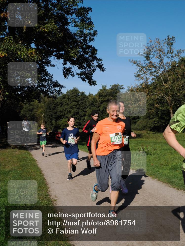 28.09.2025 - 33. Volkslauf durch das schöne Alstertal Fabian Wolf http://msf.ph/oto/8981754 28.09.2025 10:40:19 Laufen 407, 4032 meine-sportfotos.de