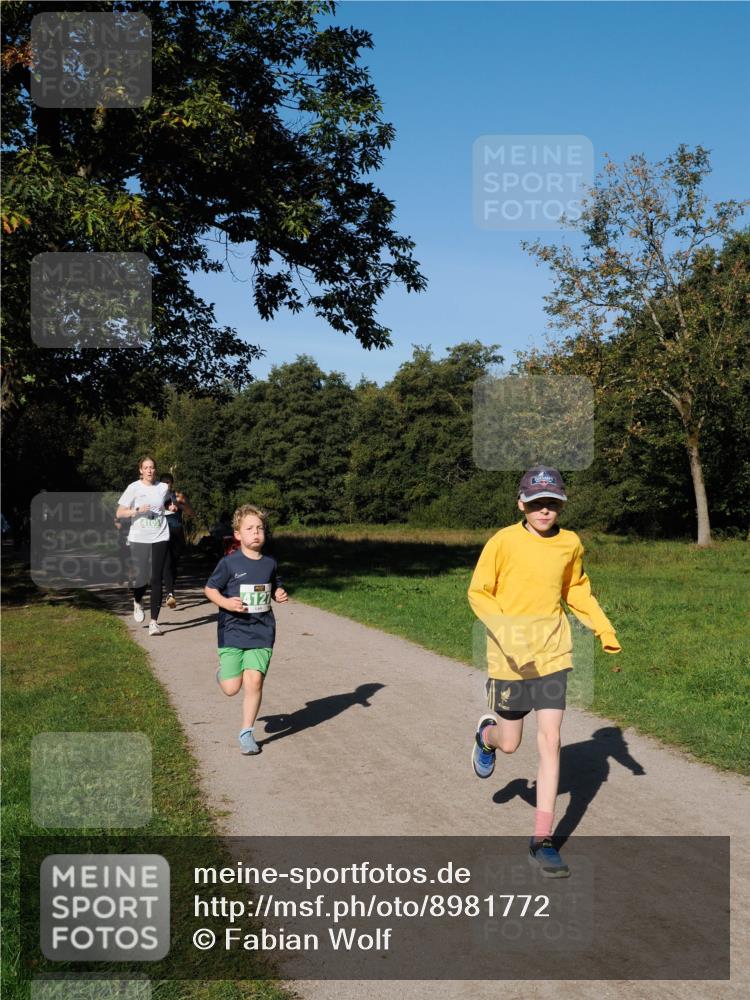 28.09.2025 - 33. Volkslauf durch das schöne Alstertal Fabian Wolf http://msf.ph/oto/8981772 28.09.2025 10:40:21 Laufen  meine-sportfotos.de