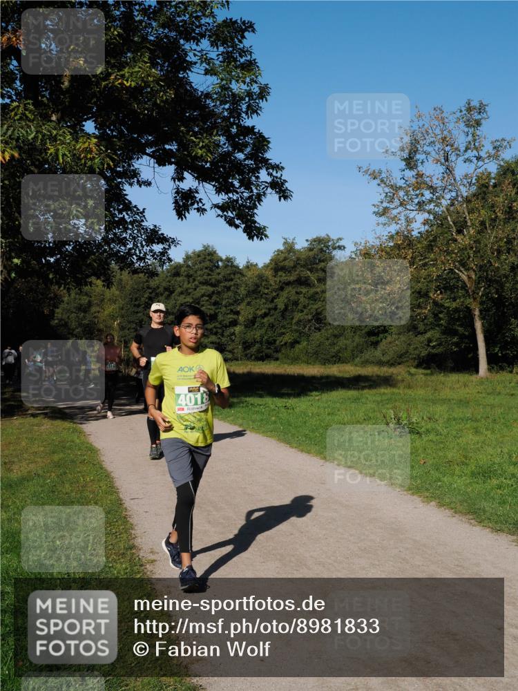 28.09.2025 - 33. Volkslauf durch das schöne Alstertal Fabian Wolf http://msf.ph/oto/8981833 28.09.2025 10:40:30 Laufen 4121, 4018 meine-sportfotos.de