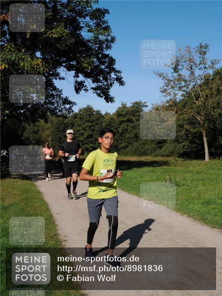 28.09.2025 - 33. Volkslauf durch das schöne Alstertal Fabian Wolf http://msf.ph/oto/8981836 28.09.2025 10:40:30 Laufen  meine-sportfotos.de