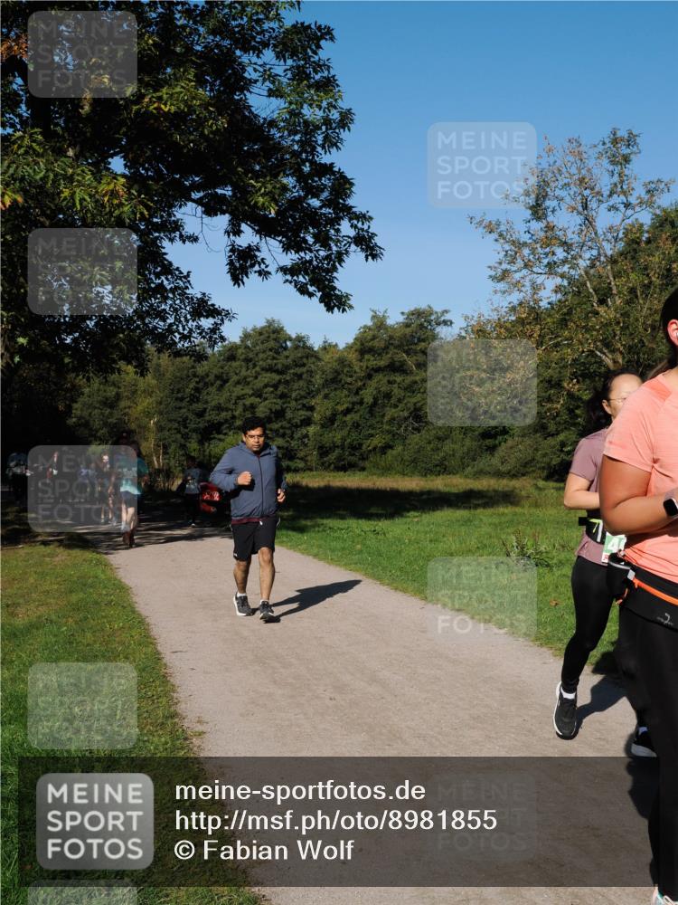 28.09.2025 - 33. Volkslauf durch das schöne Alstertal Fabian Wolf http://msf.ph/oto/8981855 28.09.2025 10:40:35 Laufen  meine-sportfotos.de