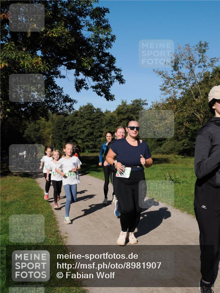 28.09.2025 - 33. Volkslauf durch das schöne Alstertal Fabian Wolf http://msf.ph/oto/8981907 28.09.2025 10:40:46 Laufen  meine-sportfotos.de