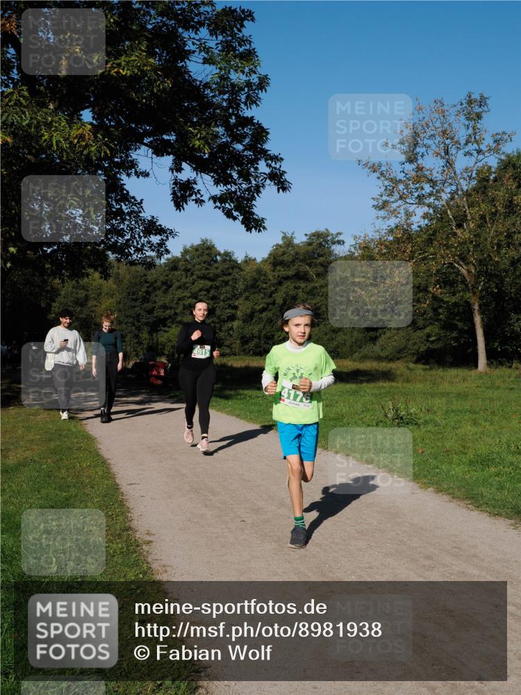 28.09.2025 - 33. Volkslauf durch das schöne Alstertal Fabian Wolf http://msf.ph/oto/8981938 28.09.2025 10:40:54 Laufen 4915 meine-sportfotos.de