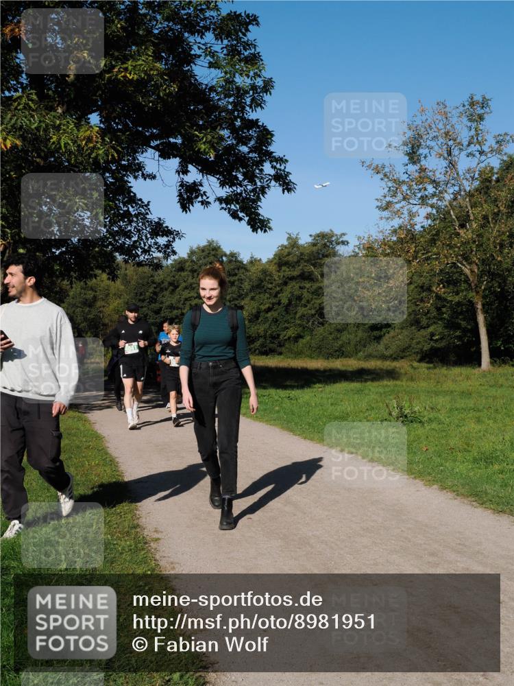 28.09.2025 - 33. Volkslauf durch das schöne Alstertal Fabian Wolf http://msf.ph/oto/8981951 28.09.2025 10:41:01 Laufen  meine-sportfotos.de