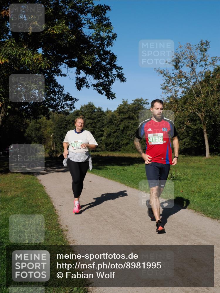 28.09.2025 - 33. Volkslauf durch das schöne Alstertal Fabian Wolf http://msf.ph/oto/8981995 28.09.2025 10:41:10 Laufen 4189, 4156 meine-sportfotos.de
