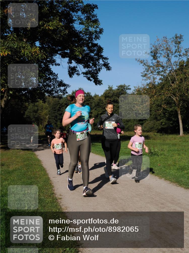 28.09.2025 - 33. Volkslauf durch das schöne Alstertal Fabian Wolf http://msf.ph/oto/8982065 28.09.2025 10:41:40 Laufen 4150, 4085, 414, 4148 meine-sportfotos.de