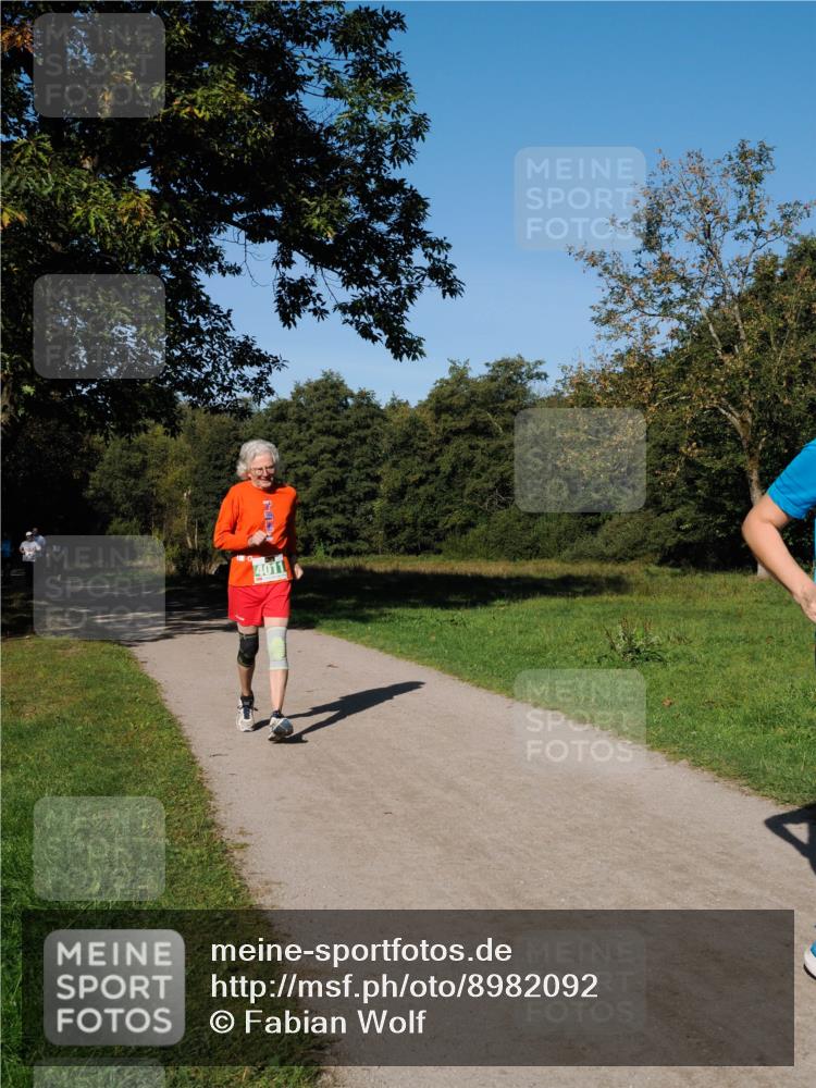 28.09.2025 - 33. Volkslauf durch das schöne Alstertal Fabian Wolf http://msf.ph/oto/8982092 28.09.2025 10:41:47 Laufen 4011 meine-sportfotos.de
