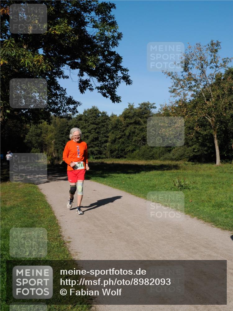 28.09.2025 - 33. Volkslauf durch das schöne Alstertal Fabian Wolf http://msf.ph/oto/8982093 28.09.2025 10:41:47 Laufen 4011 meine-sportfotos.de