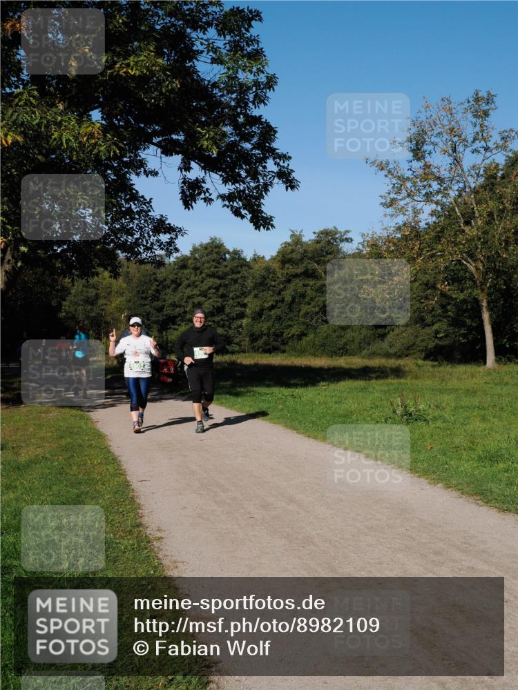 28.09.2025 - 33. Volkslauf durch das schöne Alstertal Fabian Wolf http://msf.ph/oto/8982109 28.09.2025 10:41:59 Laufen  meine-sportfotos.de