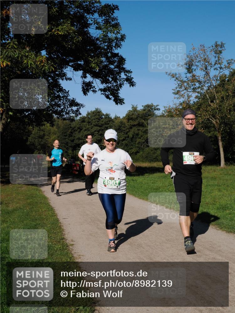 28.09.2025 - 33. Volkslauf durch das schöne Alstertal Fabian Wolf http://msf.ph/oto/8982139 28.09.2025 10:42:02 Laufen 4903, 490 meine-sportfotos.de