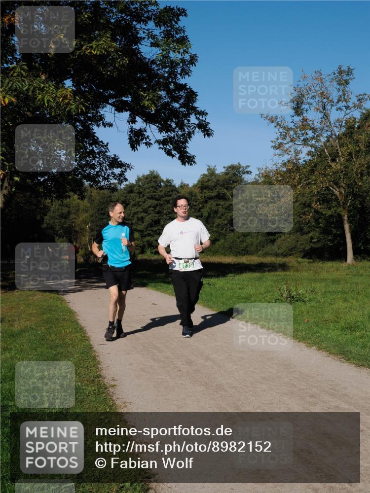 28.09.2025 - 33. Volkslauf durch das schöne Alstertal Fabian Wolf http://msf.ph/oto/8982152 28.09.2025 10:42:04 Laufen 4139 meine-sportfotos.de