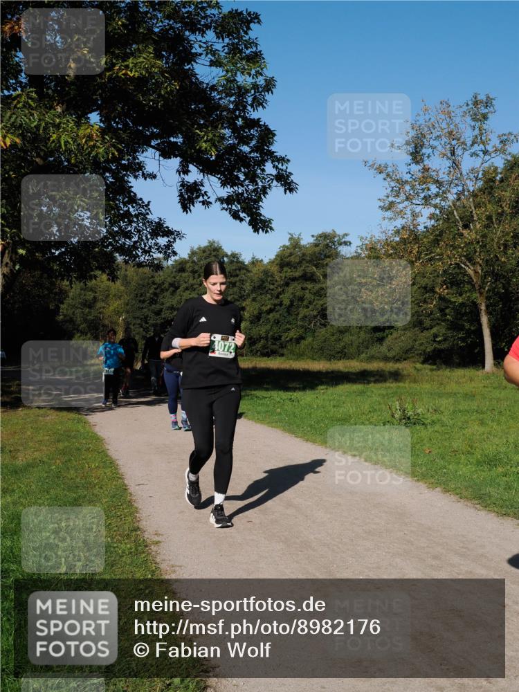 28.09.2025 - 33. Volkslauf durch das schöne Alstertal Fabian Wolf http://msf.ph/oto/8982176 28.09.2025 10:42:14 Laufen 4072 meine-sportfotos.de