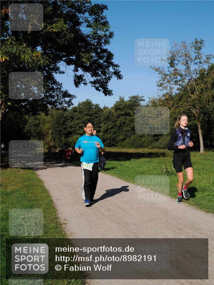 28.09.2025 - 33. Volkslauf durch das schöne Alstertal Fabian Wolf http://msf.ph/oto/8982191 28.09.2025 10:42:19 Laufen 4142 meine-sportfotos.de