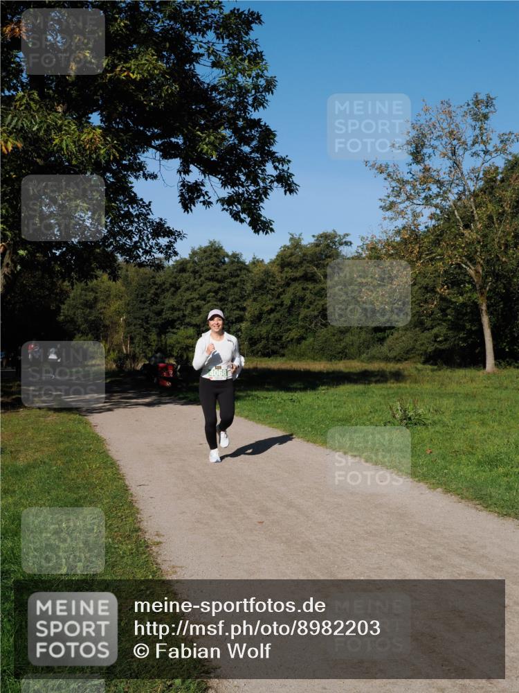28.09.2025 - 33. Volkslauf durch das schöne Alstertal Fabian Wolf http://msf.ph/oto/8982203 28.09.2025 10:42:40 Laufen  meine-sportfotos.de