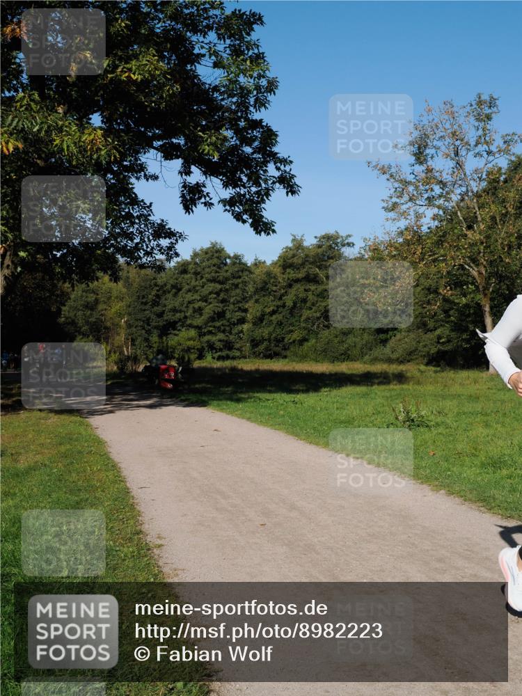 28.09.2025 - 33. Volkslauf durch das schöne Alstertal Fabian Wolf http://msf.ph/oto/8982223 28.09.2025 10:42:42 Laufen  meine-sportfotos.de