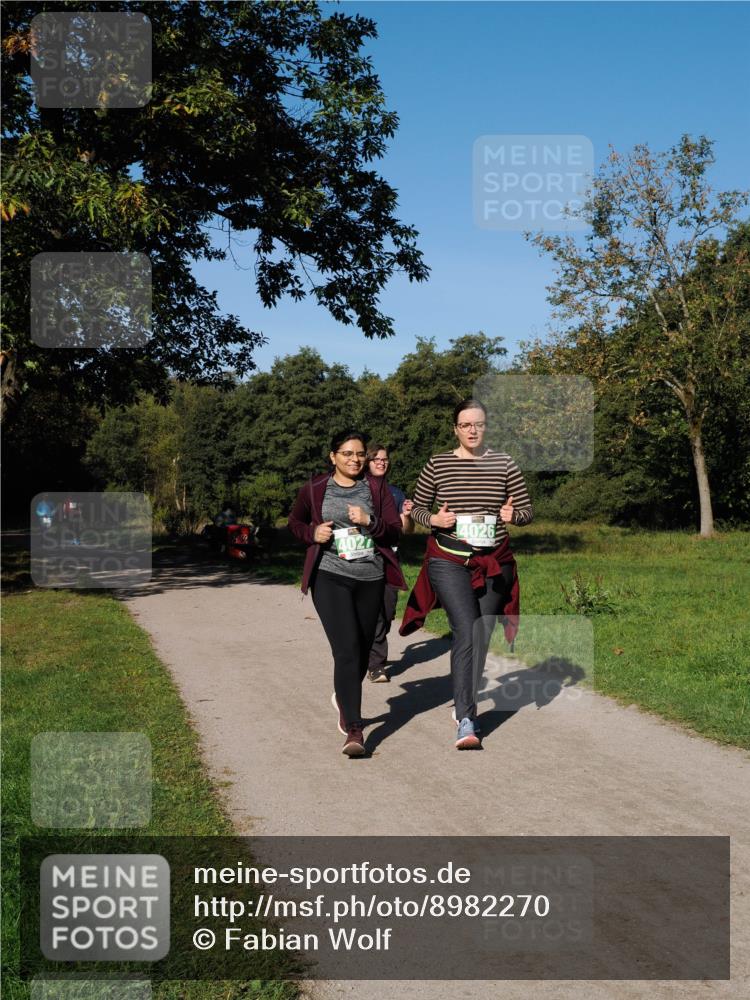 28.09.2025 - 33. Volkslauf durch das schöne Alstertal Fabian Wolf http://msf.ph/oto/8982270 28.09.2025 10:43:00 Laufen 4026, 4027 meine-sportfotos.de