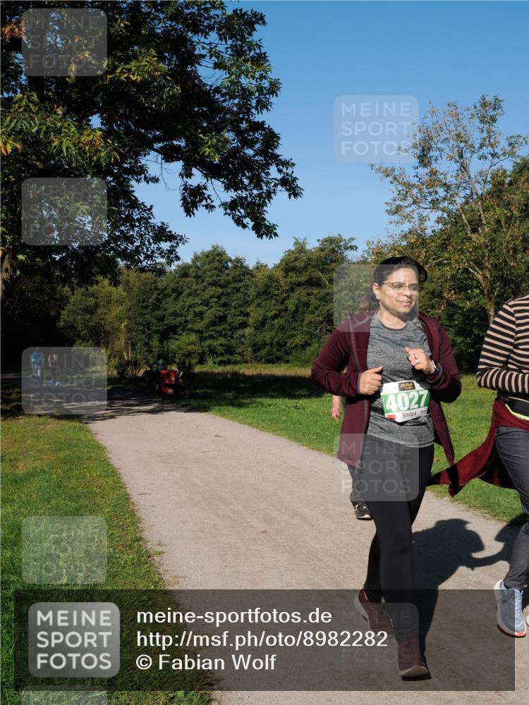 28.09.2025 - 33. Volkslauf durch das schöne Alstertal Fabian Wolf http://msf.ph/oto/8982282 28.09.2025 10:43:01 Laufen 4027 meine-sportfotos.de