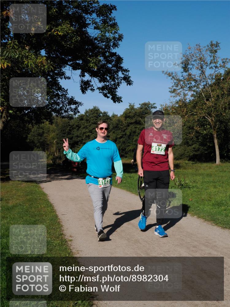 28.09.2025 - 33. Volkslauf durch das schöne Alstertal Fabian Wolf http://msf.ph/oto/8982304 28.09.2025 10:43:21 Laufen 10, 4172, 4143 meine-sportfotos.de