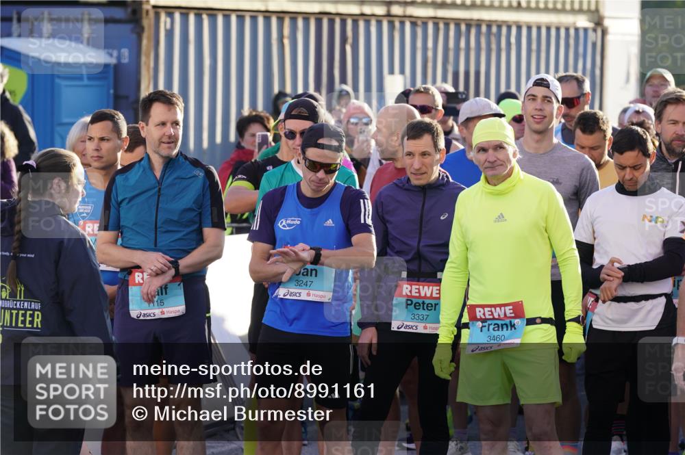 03.10.2025 - Köhlbrandbrückenlauf Michael Burmester http://msf.ph/oto/8991161 03.10.2025 08:59:55 Ziel  meine-sportfotos.de