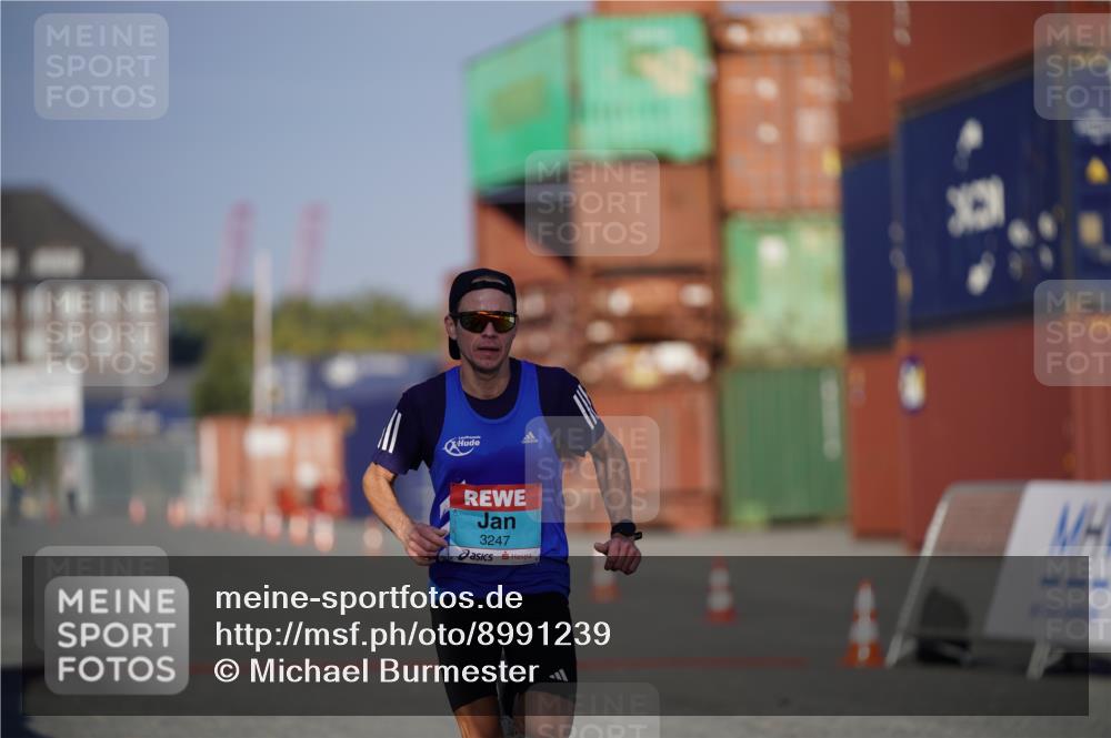 03.10.2025 - Köhlbrandbrückenlauf Michael Burmester http://msf.ph/oto/8991239 03.10.2025 09:43:52 Ziel 3247 meine-sportfotos.de