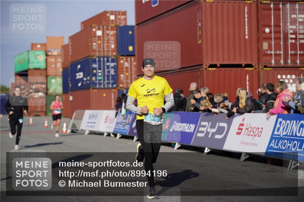 03.10.2025 - Köhlbrandbrückenlauf Michael Burmester http://msf.ph/oto/8994196 03.10.2025 09:55:57 Ziel 1020, 1036, 1095, 1224, 3143, 3181, 3249, 3332 meine-sportfotos.de