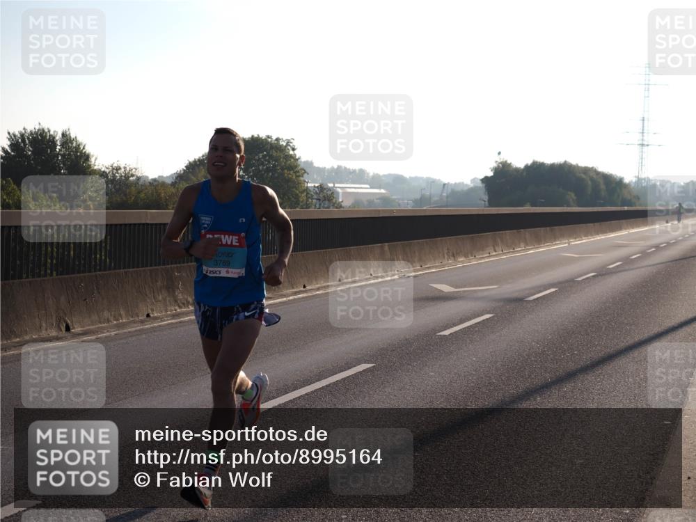 03.10.2025 - Köhlbrandbrückenlauf Fabian Wolf http://msf.ph/oto/8995164 03.10.2025 09:10:08 Position 3 3769, 0 meine-sportfotos.de