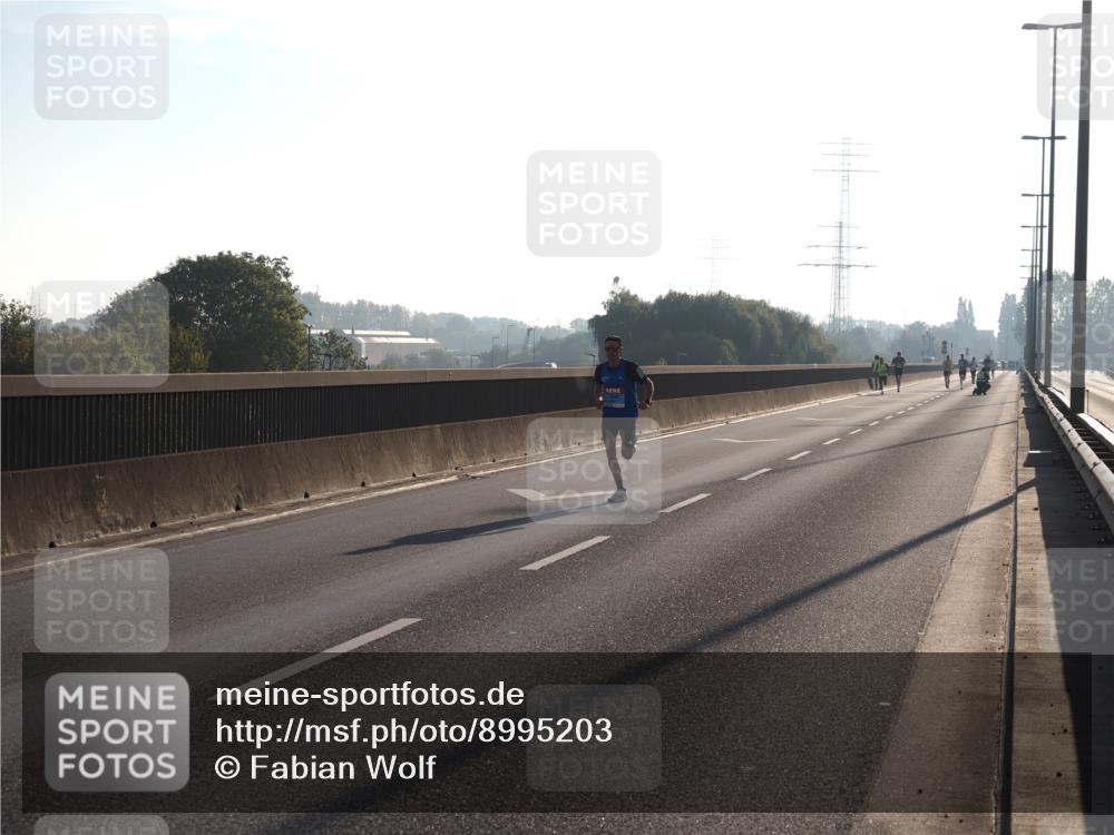 03.10.2025 - Köhlbrandbrückenlauf Fabian Wolf http://msf.ph/oto/8995203 03.10.2025 09:10:40 Position 3  meine-sportfotos.de