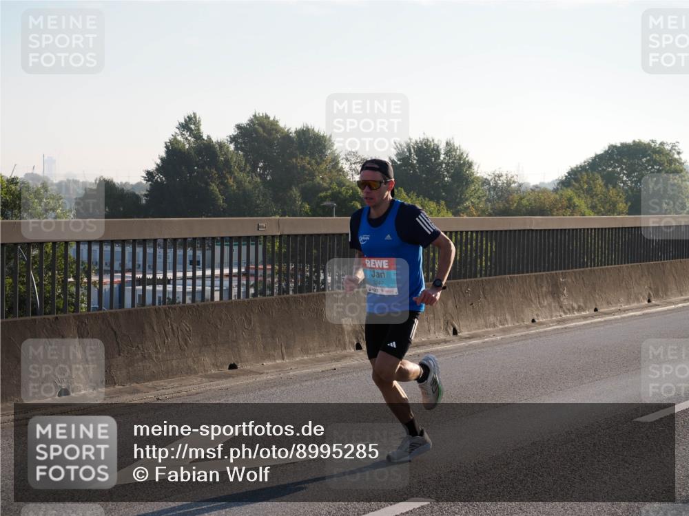 03.10.2025 - Köhlbrandbrückenlauf Fabian Wolf http://msf.ph/oto/8995285 03.10.2025 09:10:44 Position 3 3247 meine-sportfotos.de