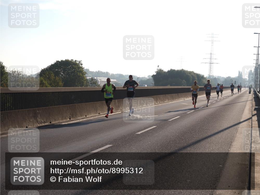 03.10.2025 - Köhlbrandbrückenlauf Fabian Wolf http://msf.ph/oto/8995312 03.10.2025 09:10:58 Position 3  meine-sportfotos.de