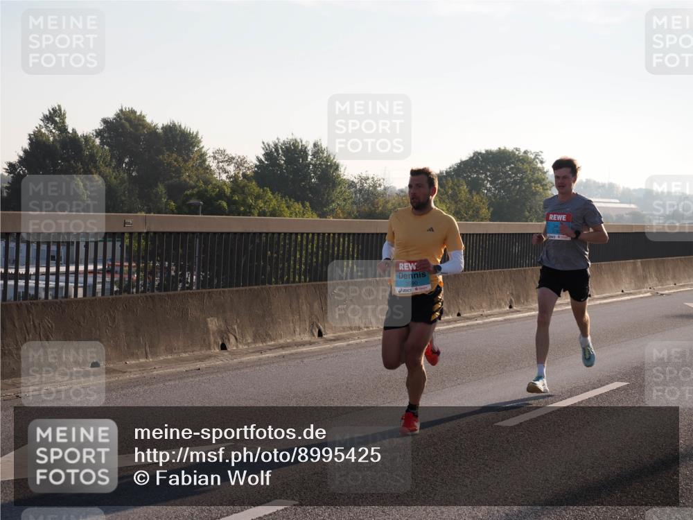 03.10.2025 - Köhlbrandbrückenlauf Fabian Wolf http://msf.ph/oto/8995425 03.10.2025 09:11:04 Position 3 3590 meine-sportfotos.de