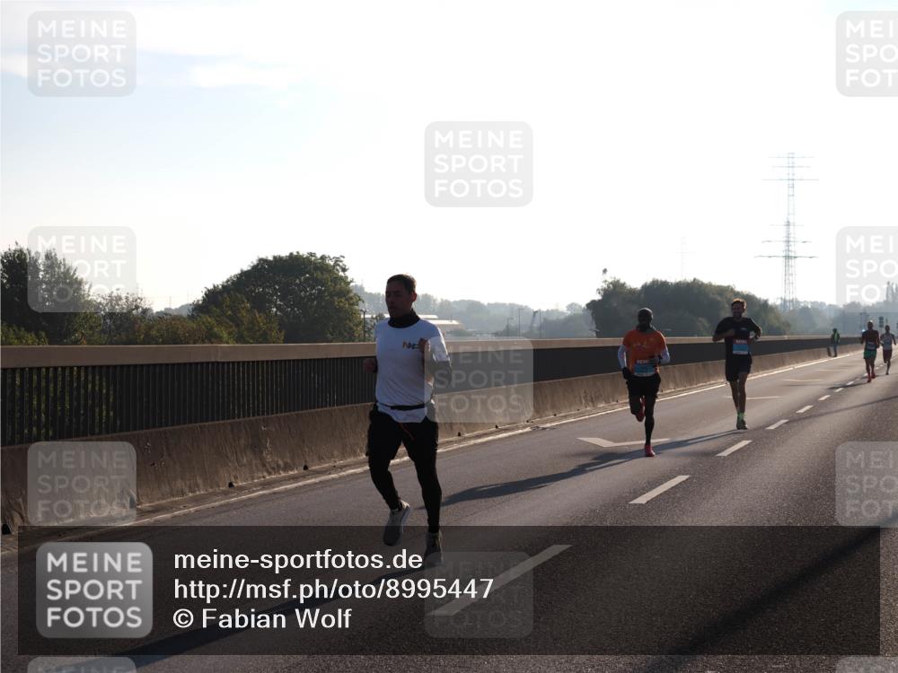 03.10.2025 - Köhlbrandbrückenlauf Fabian Wolf http://msf.ph/oto/8995447 03.10.2025 09:11:09 Position 3  meine-sportfotos.de