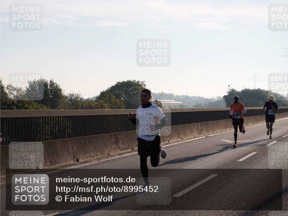 03.10.2025 - Köhlbrandbrückenlauf Fabian Wolf http://msf.ph/oto/8995452 03.10.2025 09:11:09 Position 3  meine-sportfotos.de