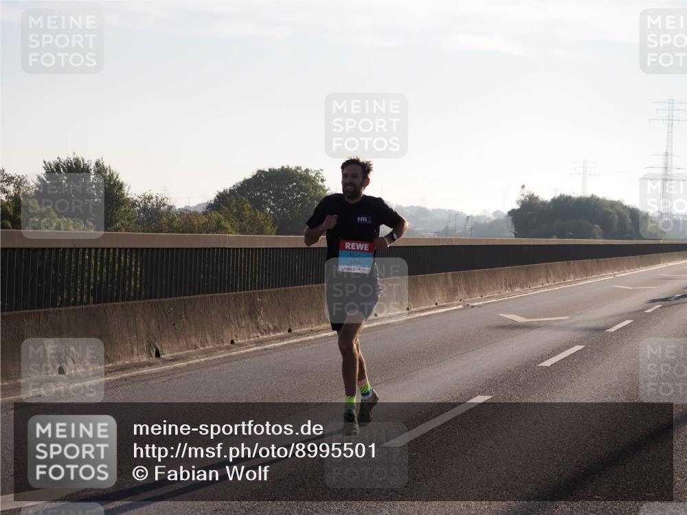 03.10.2025 - Köhlbrandbrückenlauf Fabian Wolf http://msf.ph/oto/8995501 03.10.2025 09:11:13 Position 3 3760 meine-sportfotos.de