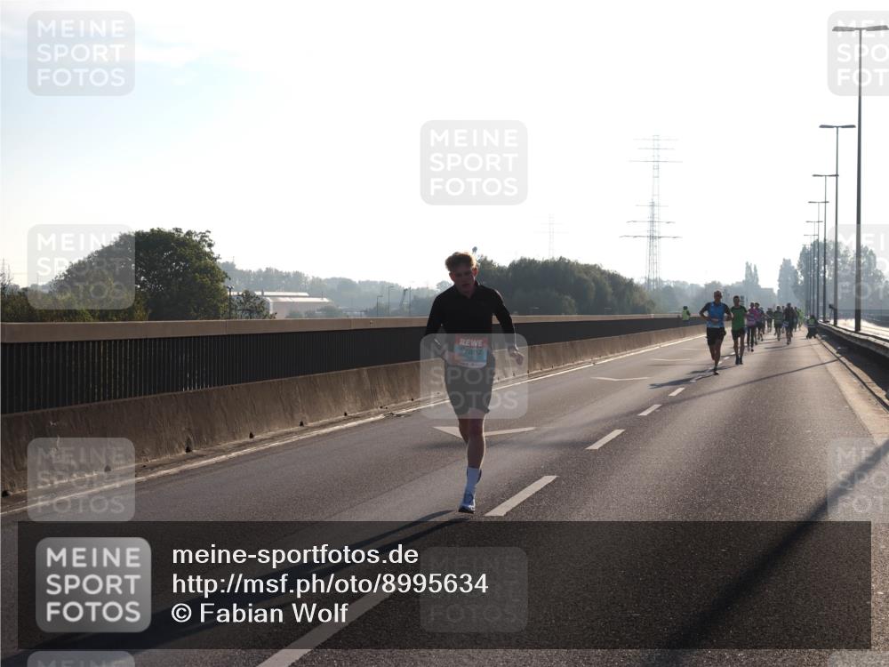 03.10.2025 - Köhlbrandbrückenlauf Fabian Wolf http://msf.ph/oto/8995634 03.10.2025 09:11:49 Position 3  meine-sportfotos.de
