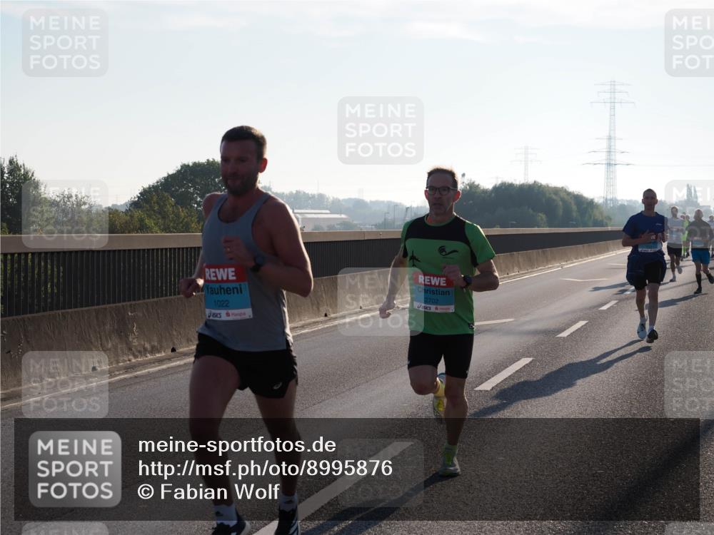 03.10.2025 - Köhlbrandbrückenlauf Fabian Wolf http://msf.ph/oto/8995876 03.10.2025 09:12:09 Position 3 1022, 2702 meine-sportfotos.de