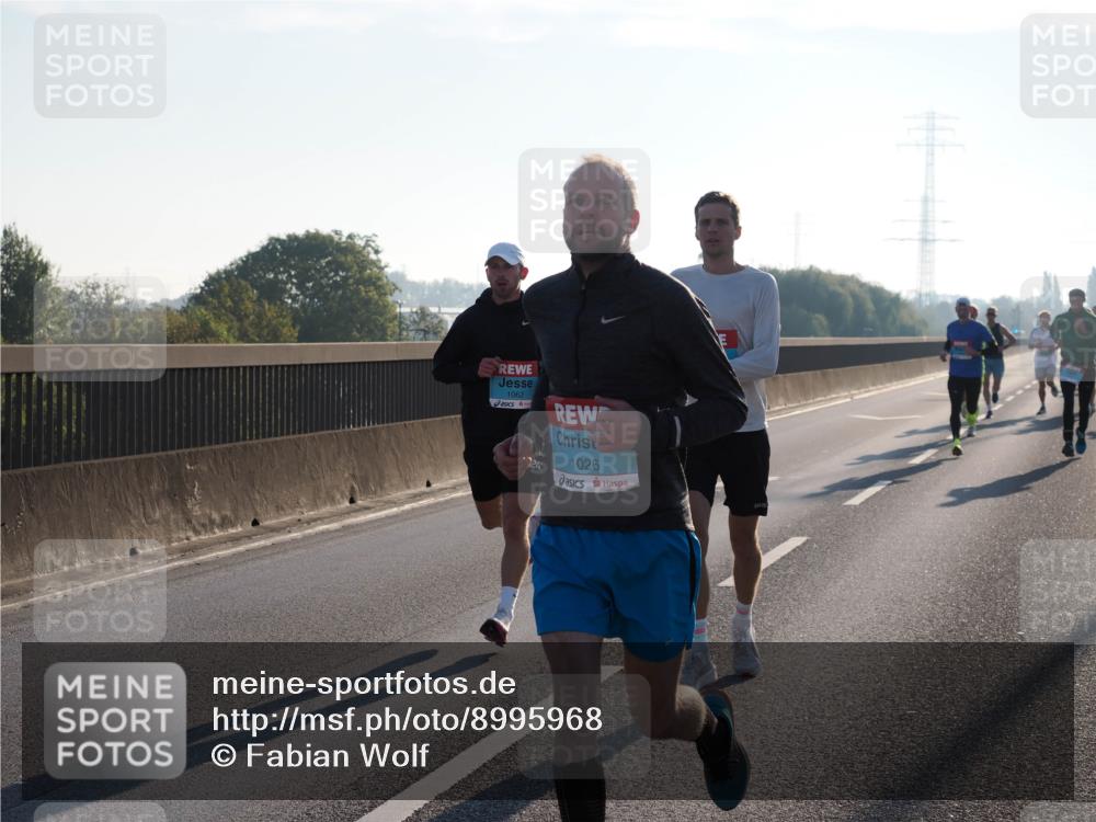 03.10.2025 - Köhlbrandbrückenlauf Fabian Wolf http://msf.ph/oto/8995968 03.10.2025 09:12:16 Position 3 1062, 724, 1026 meine-sportfotos.de